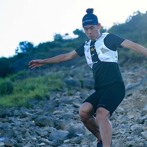Aonijie Champion Leap  Series 10L Vest